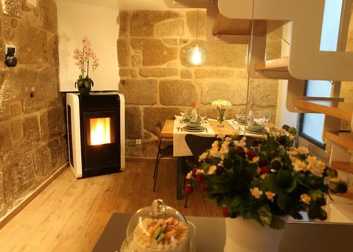 Casa Ferreiras Tatil Evi